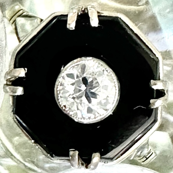 14K Art Deco Octagonal Onyx & Diamond Ring - Picture 10 of 15